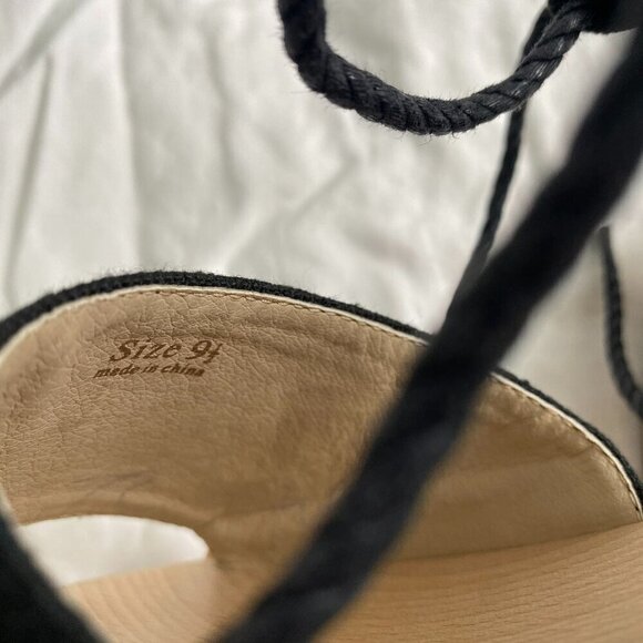 Sedette Sandal Co. Black Canvas & Wood Platform Wedge Retro Sandals Size 9.5 - Picture 5 of 11